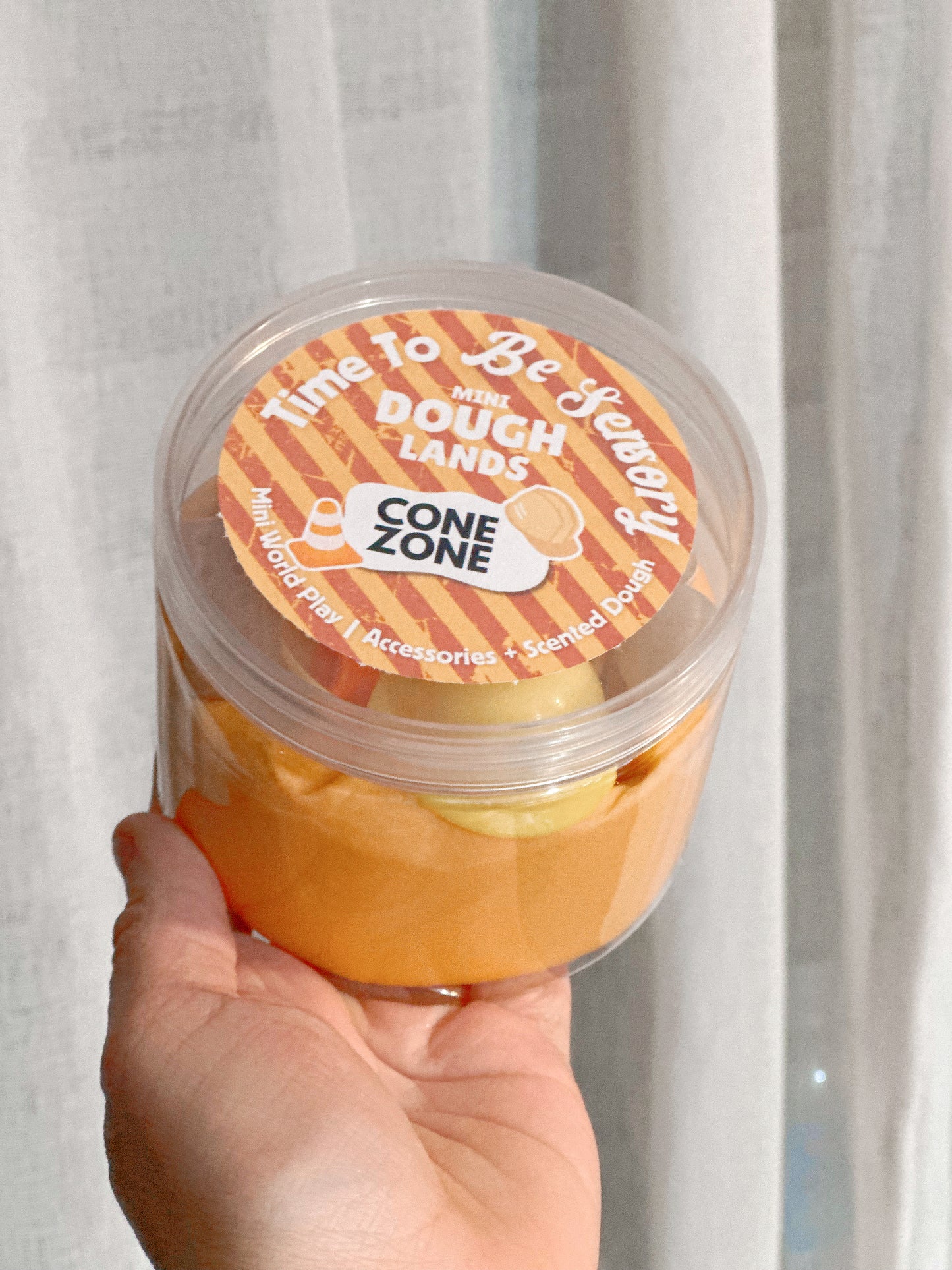 Mini Dough Lands | CONE ZONE| Playdough & Accessories Bundle | 350g Playdough