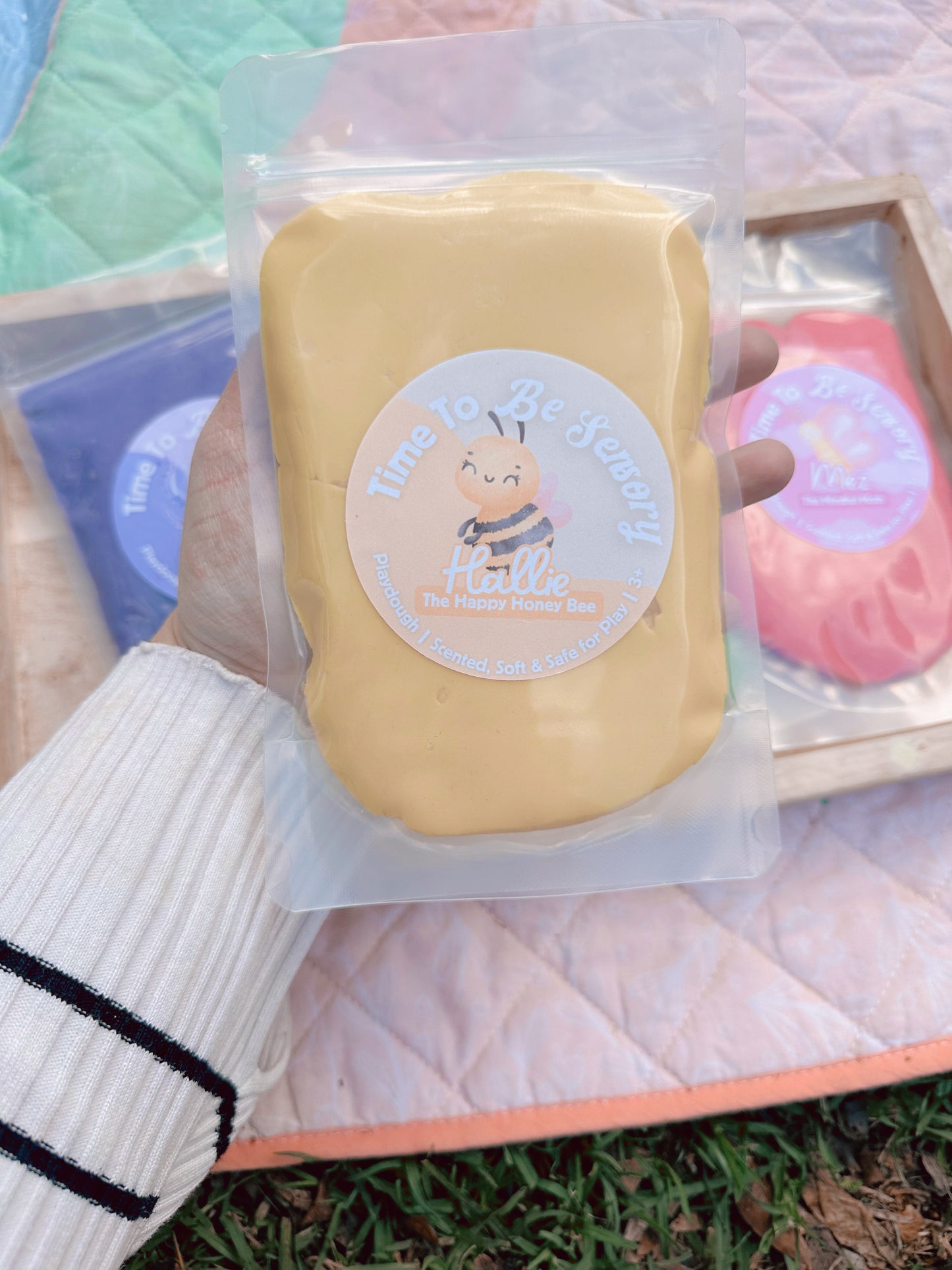 Playdough | Banana Lolly Scented Yellow | 220g Pouch